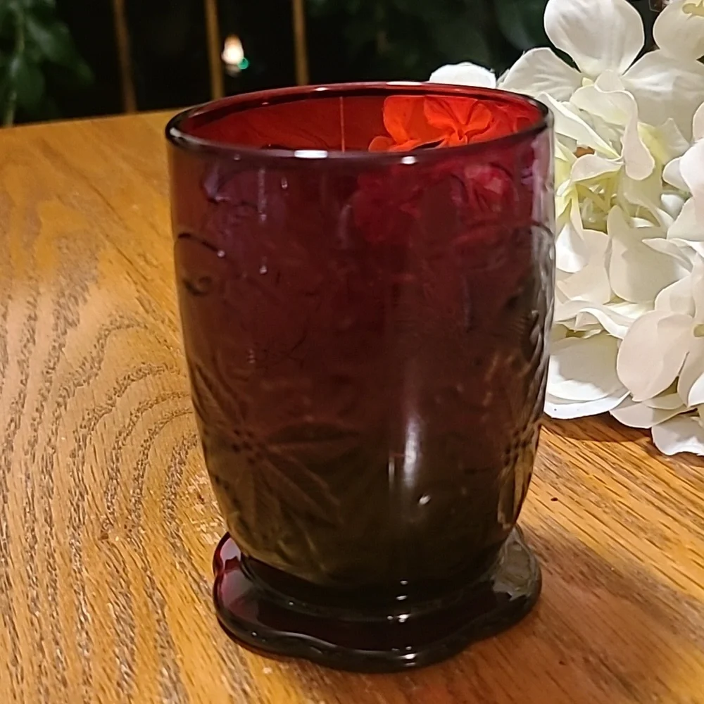 Princess House Fantasia Red Glass Candle Holder 3.5